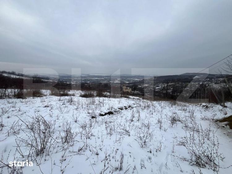 Teren de 1240 mp, în Tomești