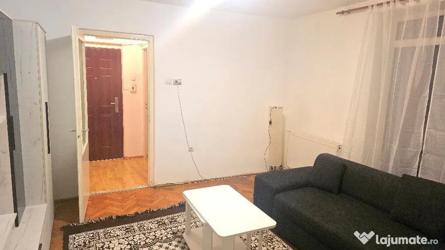Apartament cu 2 camere semidecomandat în Central