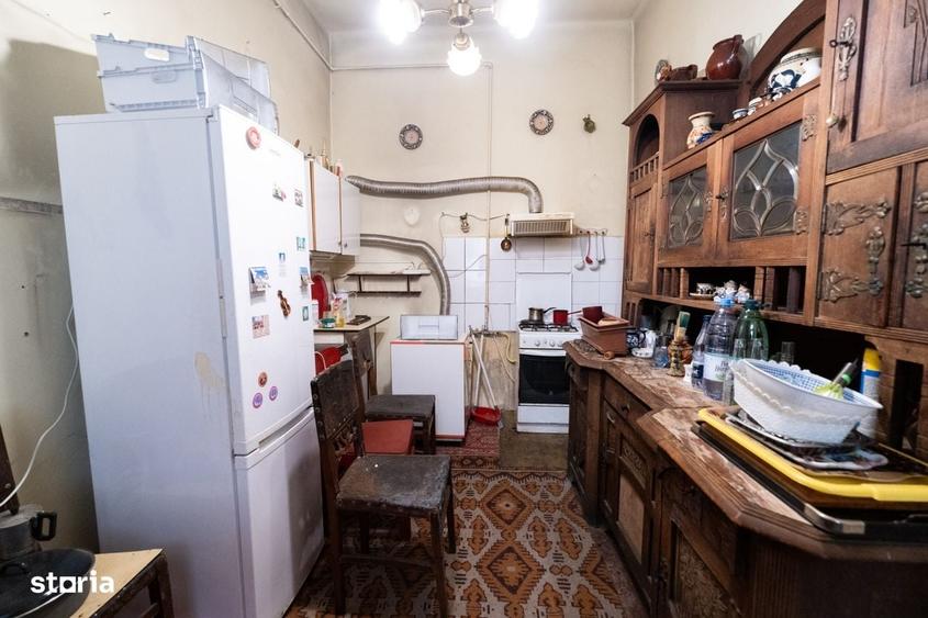 Apartament cu 2 camere semidecomandat în Horea
