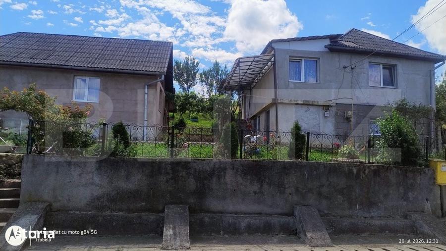 Casă cu 4 camere în Central