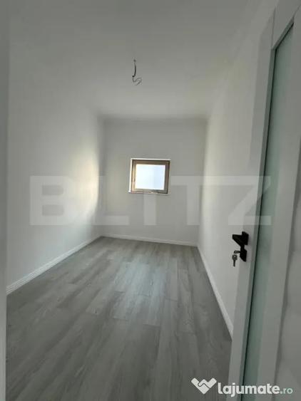 Casă cu 4 camere cu Teren 500 Mp în Central