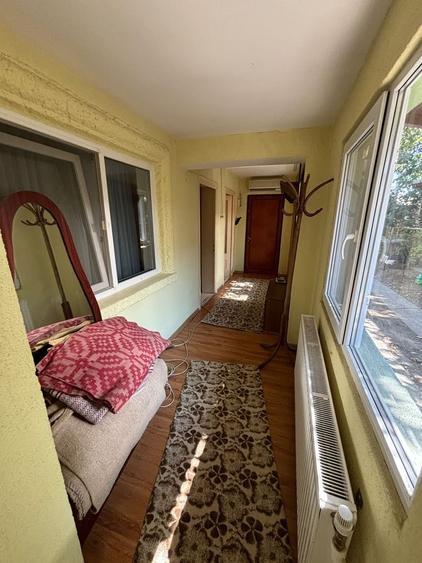 Casă cu 6 camere cu Teren 75 Mp în Central