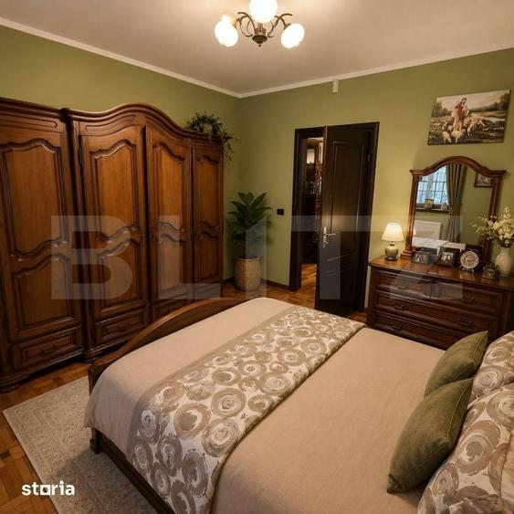 Casă cu 6 camere cu Teren 1491 Mp în Pișchia