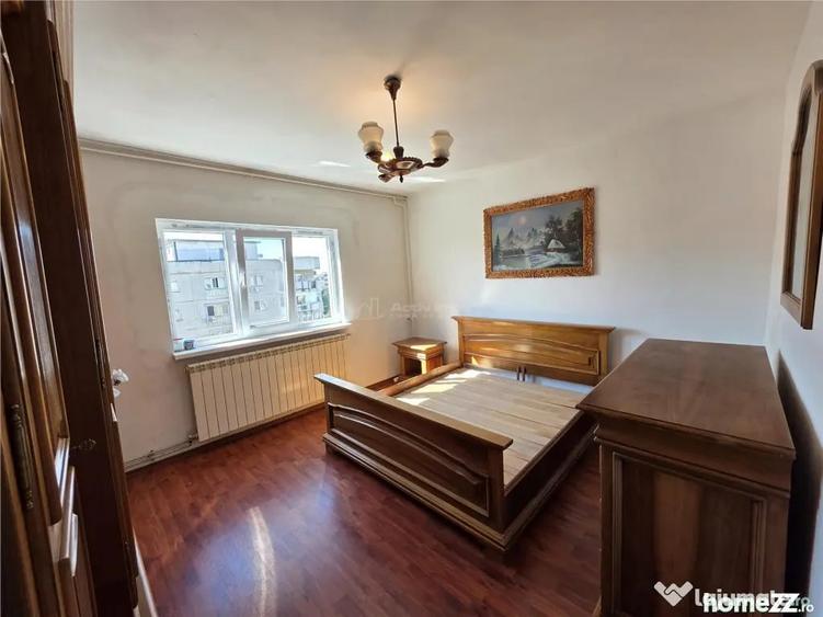 Apartament cu 2 camere decomandat în Sebastian
