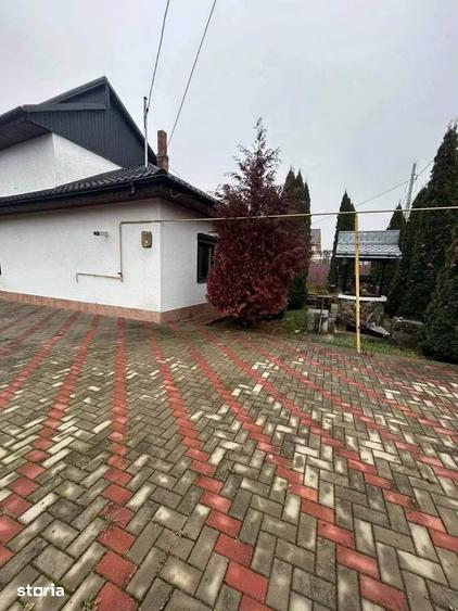 Casă cu 3 camere cu Teren 817 Mp în Central