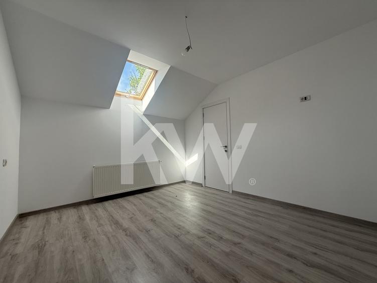 Apartament cu 3 camere semidecomandat în Stupini