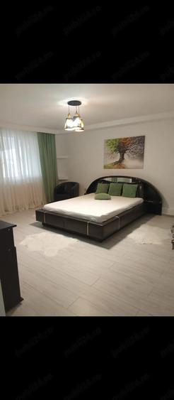 Casă cu 4 camere cu Teren 1128 Mp în 1 Mai