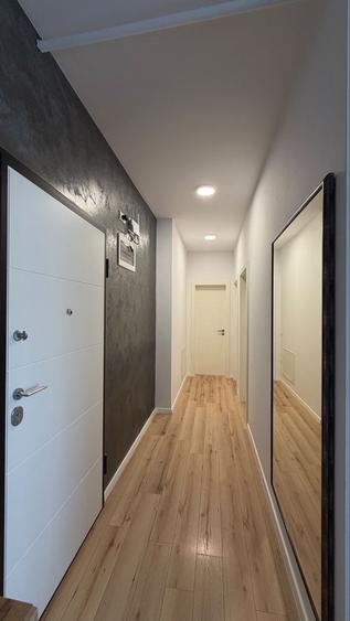 Apartament cu 3 camere decomandat în Giroc
