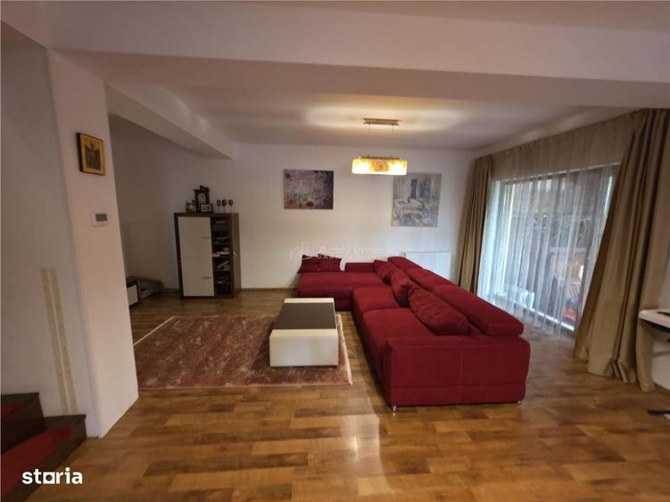 Casă cu 4 camere în Adunații-Copăceni