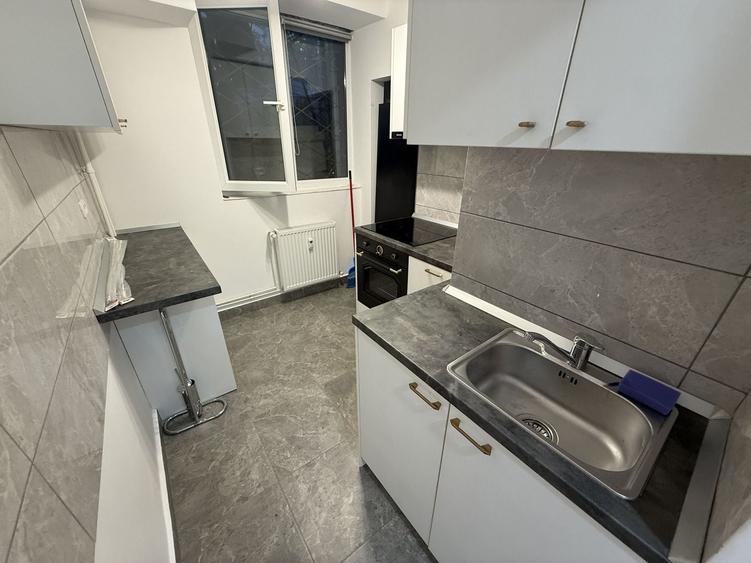 Garsonieră decomandată, mobilată în Floreasca