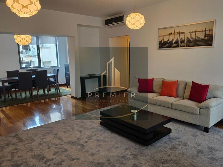 Apartament cu 4 camere decomandat în Herăstrău