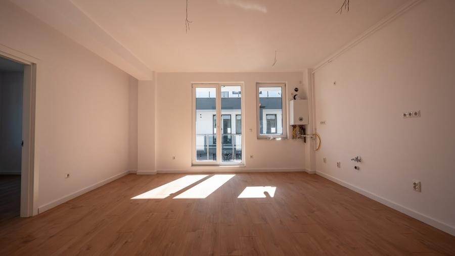 Apartament cu 2 camere semidecomandat în Independenței