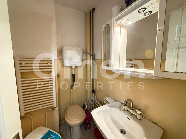 Apartament cu 4 camere decomandat, mobilat în Săsar
