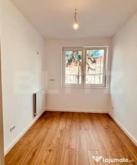 Apartament cu 3 camere semidecomandat în Ultracentral