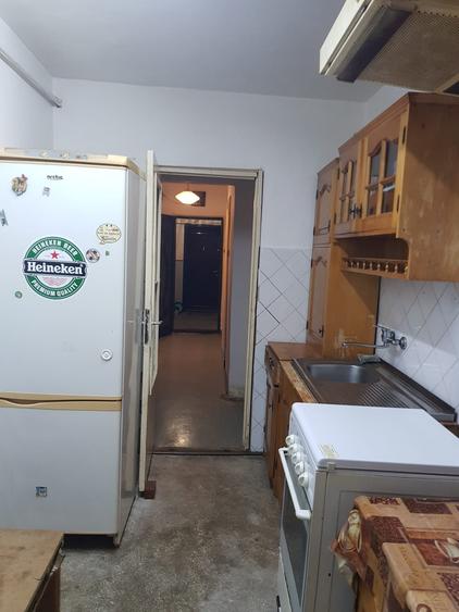 Apartament cu 2 camere decomandat în Lipovei