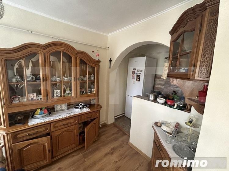 Casă cu 4 camere cu Teren 250 Mp în Rogerius
