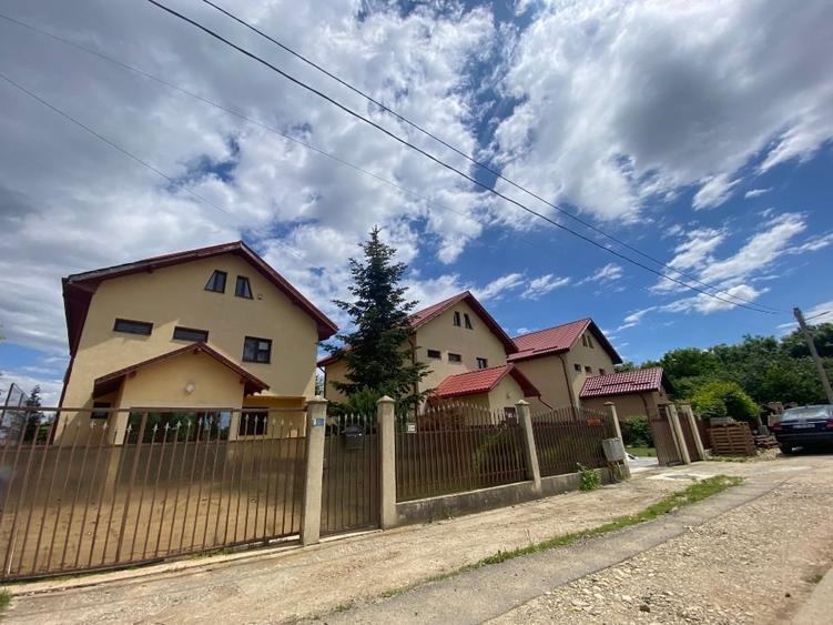 Teren Construcții intravilan de 585 mp, în Periș