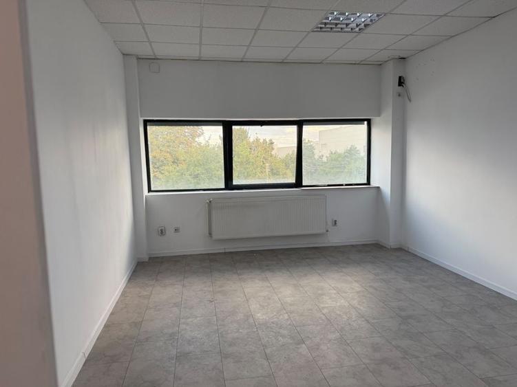 Spațiu comercial, de 29 mp, în Exterior Vest