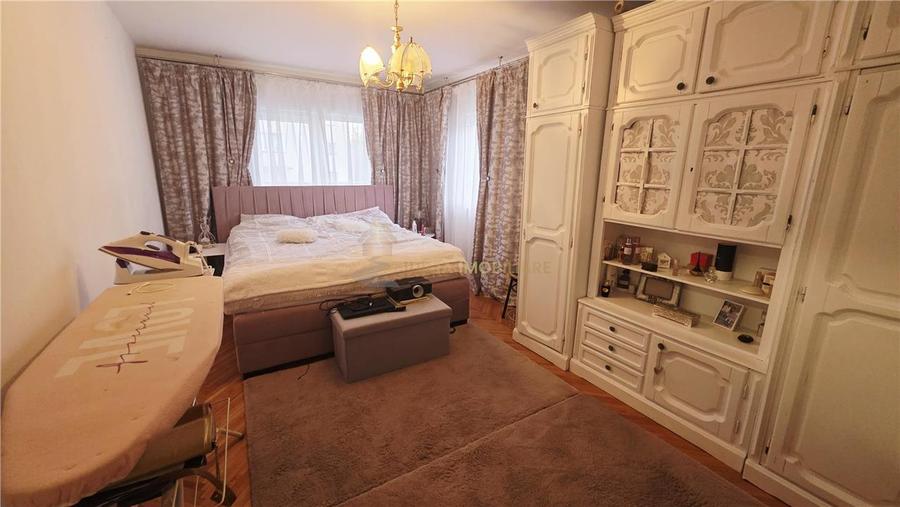 Apartament cu 4 camere decomandat, mobilat în Mănăștur