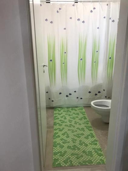 Apartament cu 2 camere decomandat în Dumbrăvița