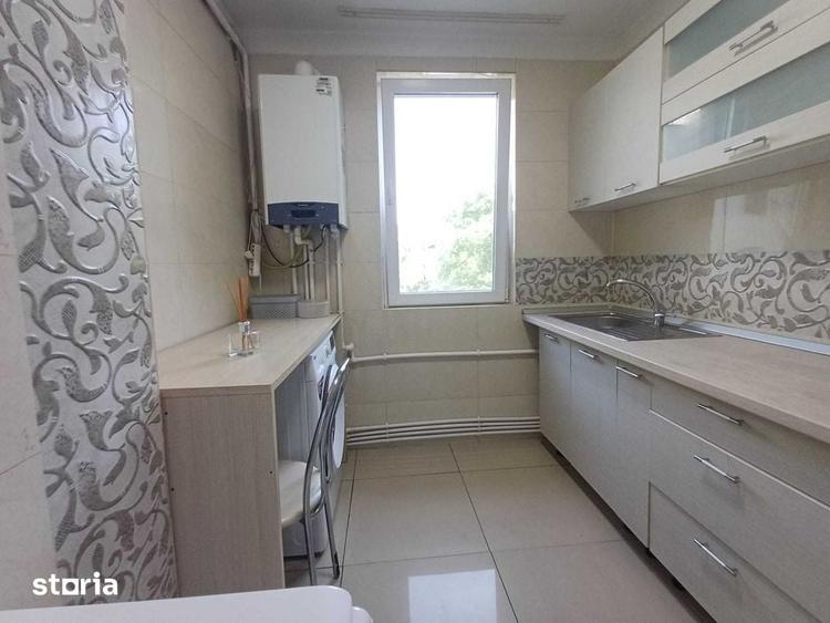 Apartament cu 3 camere decomandat în Tudor Vladimirescu
