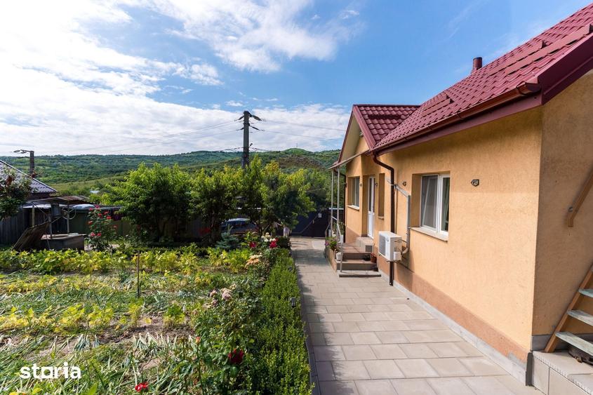 Casă cu 2 camere cu Teren 2093 Mp în Costuleni