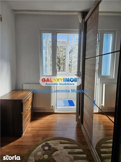 Apartament cu 2 camere nedecomandat în Micro 5