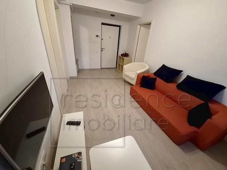 Apartament cu 2 camere semidecomandat în Între Lacuri