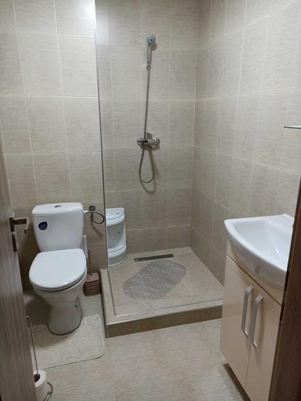 Inchiriez apartament 3 camere, zona soarelui - 5