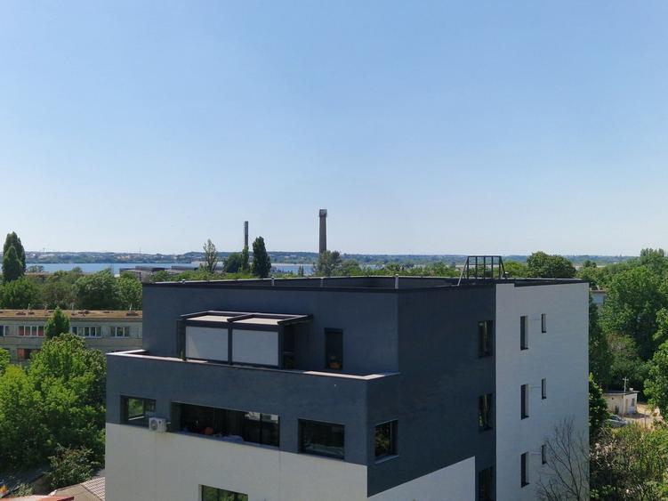 Apartament cu 2 camere decomandat în Crângași