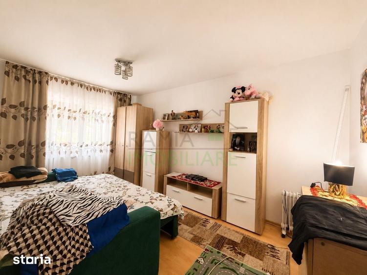 Apartament cu 2 camere decomandat în Noua