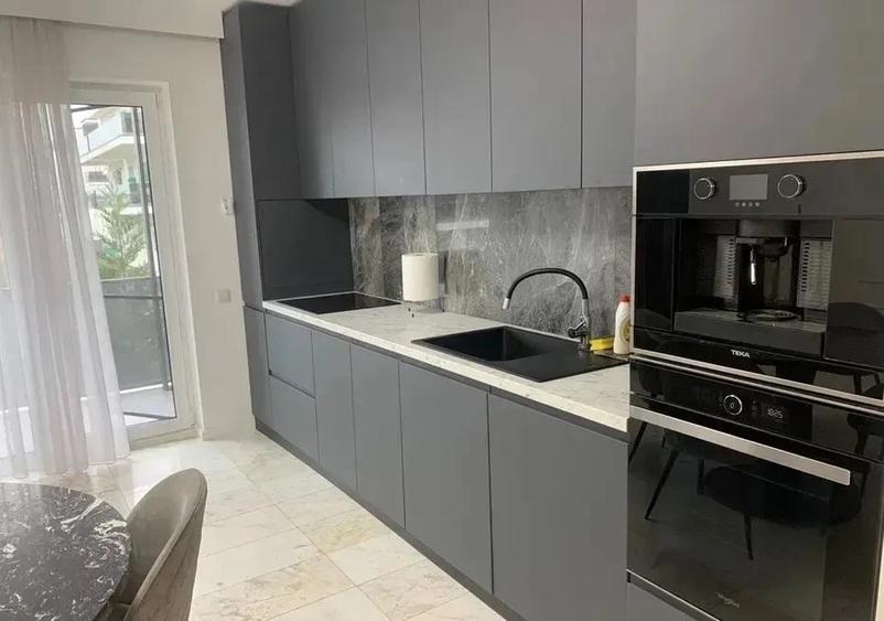 Apartament cu 2 camere semidecomandat, mobilat în Borhanci