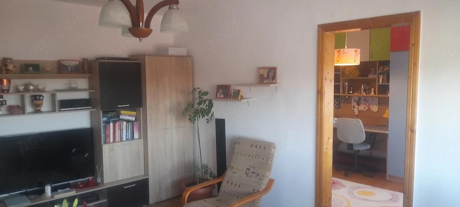 Apartament cu 2 camere nedecomandat în Central