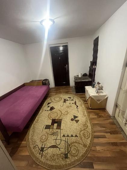 Casă cu 4 camere în Țuglui