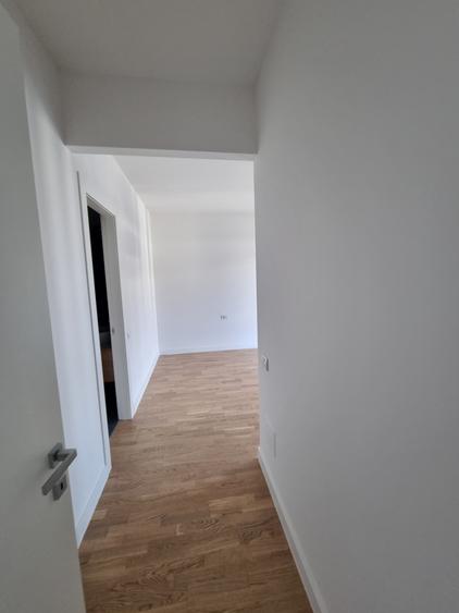 Apartament cu 2 camere semidecomandat în Iancu Nicolae