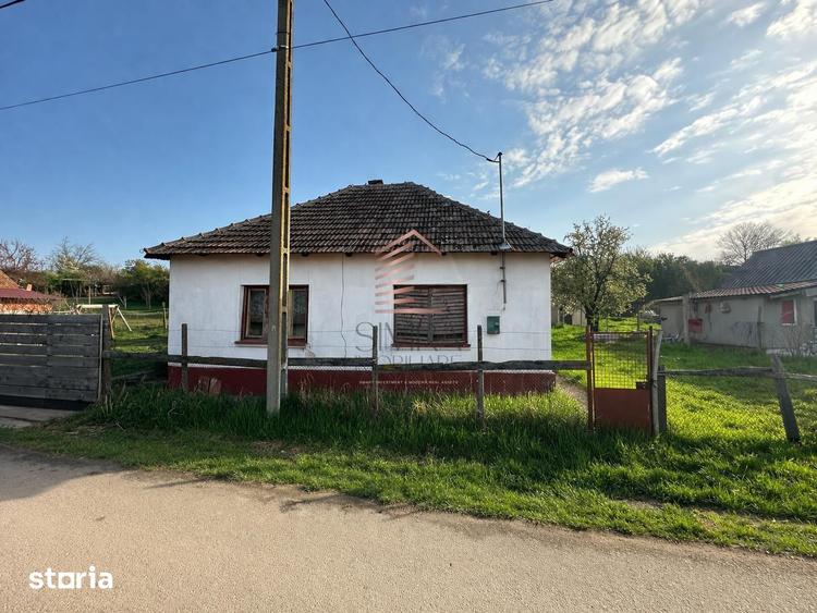 Casă cu 3 camere cu Teren 450 Mp în Central