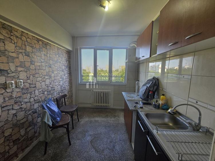 Apartament cu 2 camere decomandat în Alexandru Obregia