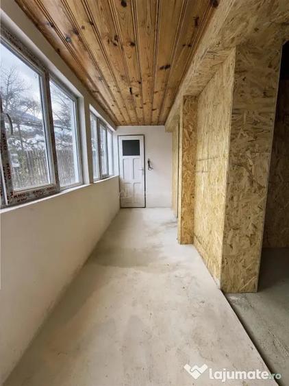 Casă cu 2 camere cu Teren 270 Mp în Săliște