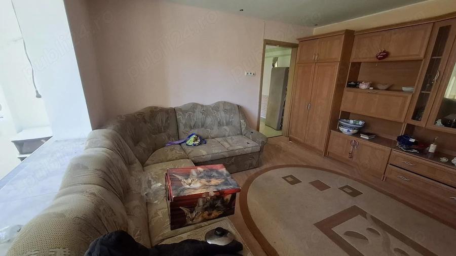 Apartament cu 2 camere semidecomandat în Dâmbovița