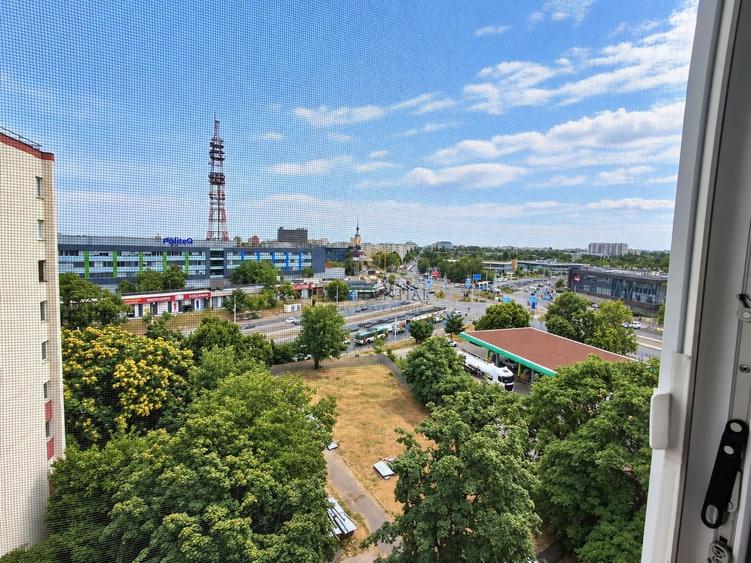 Apartament cu 2 camere semidecomandat, mobilat în Olteniței