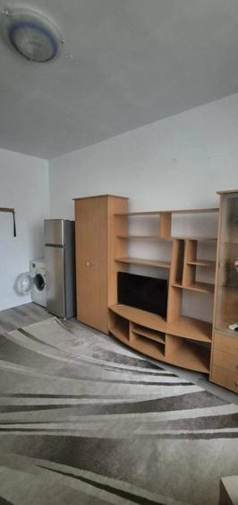 Inchiriez garsoniera la CMZ, parter, Mangalia - 2