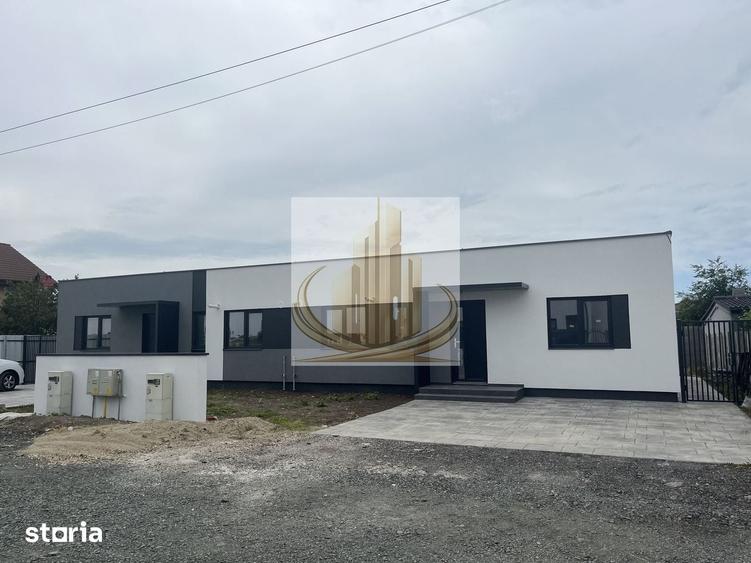 Duplex cu 3 camere cu Canalizare în Dumbrăvița