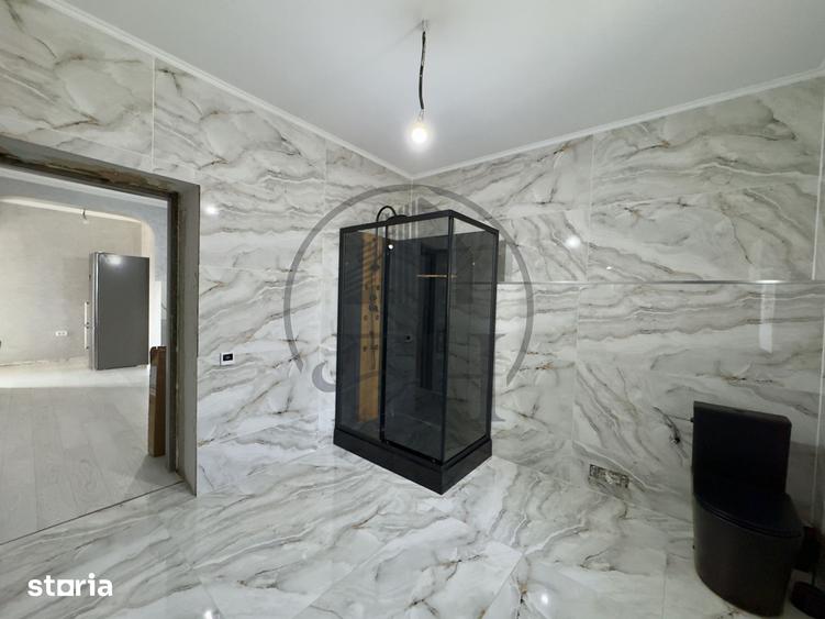 Casă cu 4 camere cu Teren 2561 Mp în Cobadin