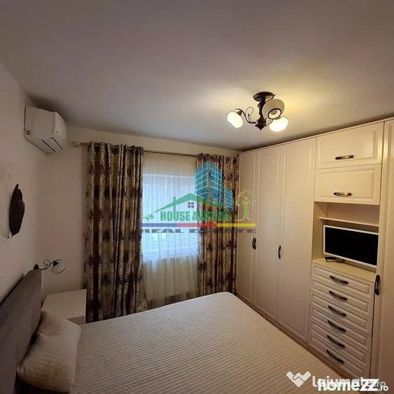 Apartament 4 camere de vanzare Ultracentral etaj 1 - 5