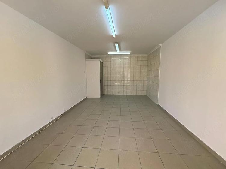 Spațiu comercial, de 23 mp, în Liești