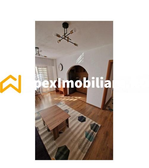 Apartament cu 2 camere decomandat în Moșilor