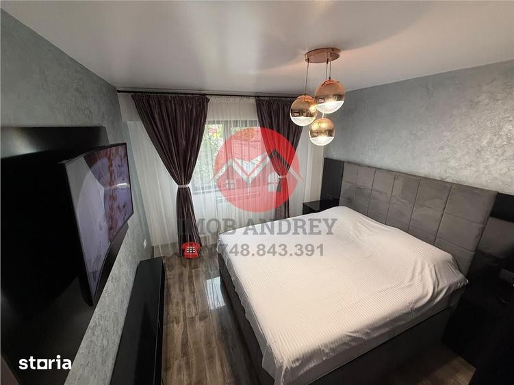 Apartament cu 3 camere decomandat în E3