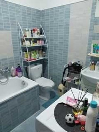 Vand garsoniera Bd Regiei 6C - 6