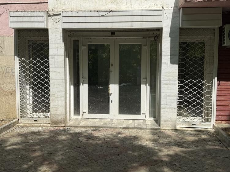 Spațiu comercial, de 100 mp, în Central