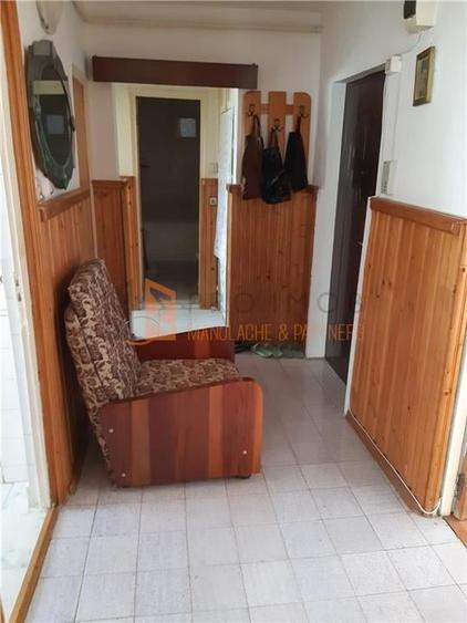 Apartament cu 3 camere decomandat în Dorobanți 1